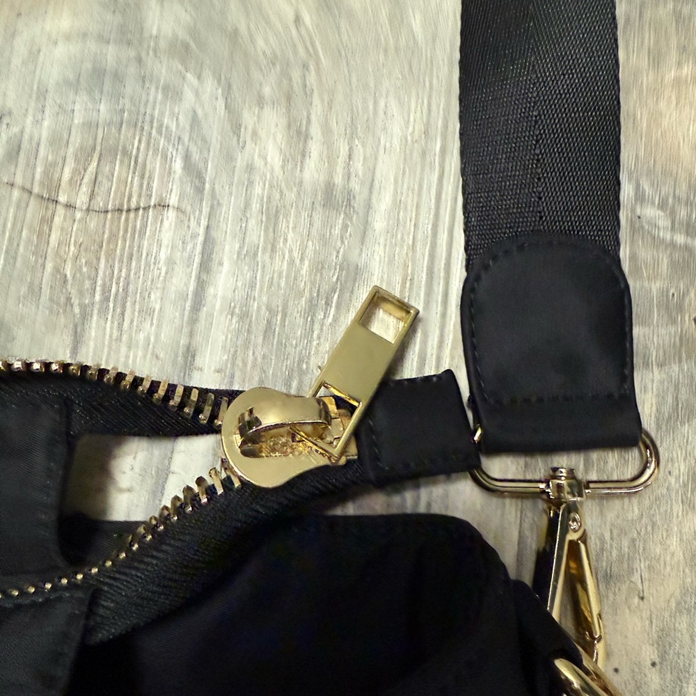 Stoney Clover Tote Bag - Picture 8 of 13